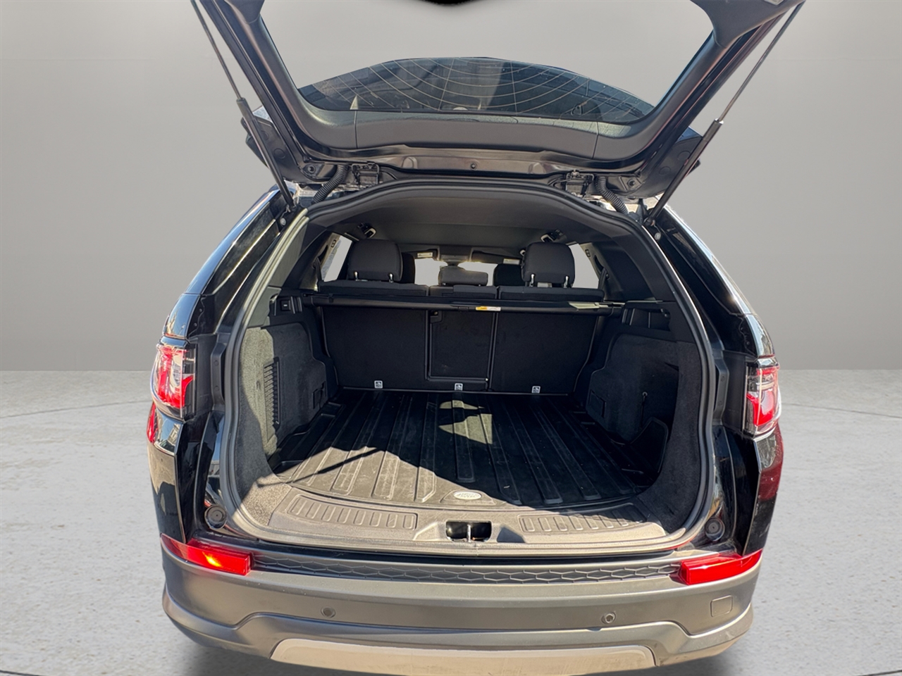 Land Rover Discovery Sport Standard 4WD 2020 Land Rover Discovery Sport Standard 4WD 2020