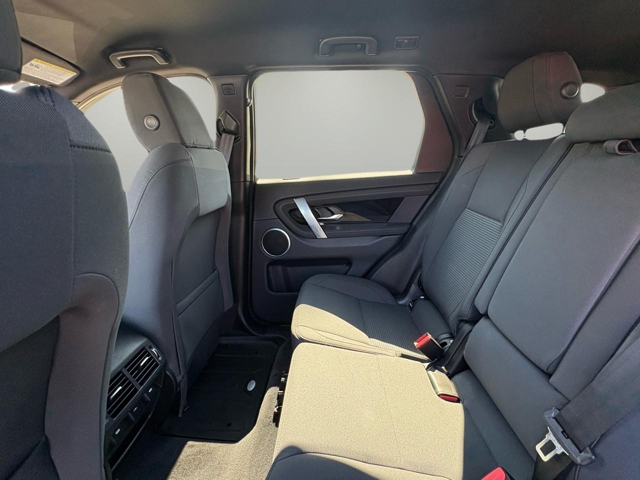 Land Rover Discovery Sport Standard 4WD 2020