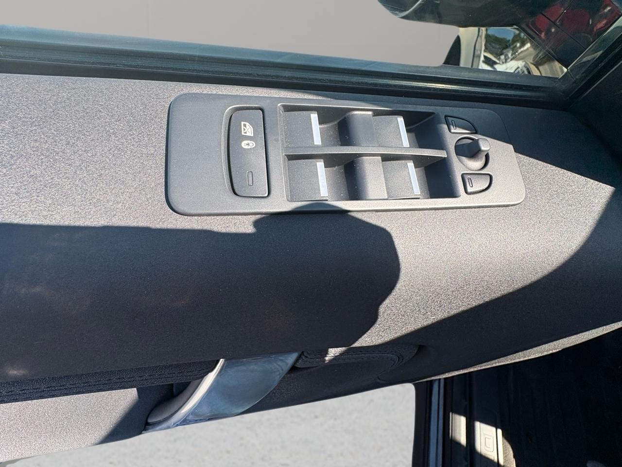 Land Rover Discovery Sport Standard 4WD 2020