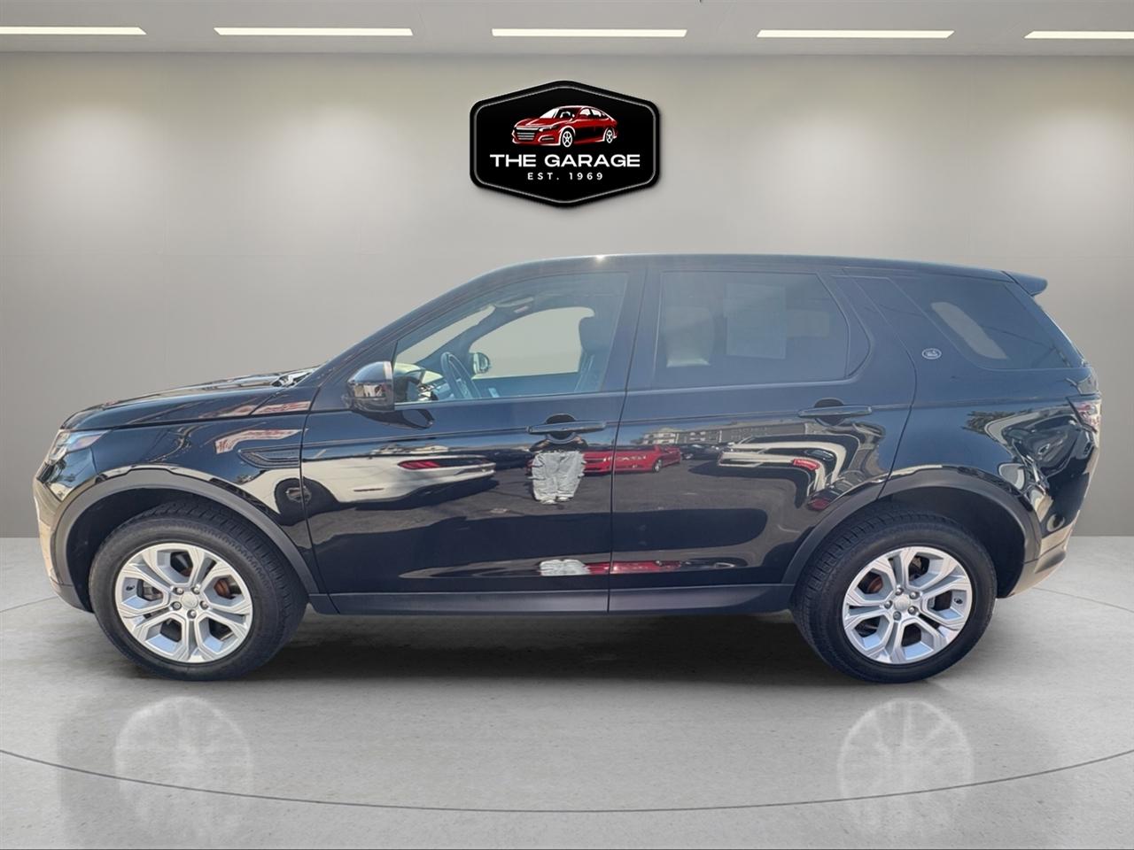 Land Rover Discovery Sport Standard 4WD 2020
