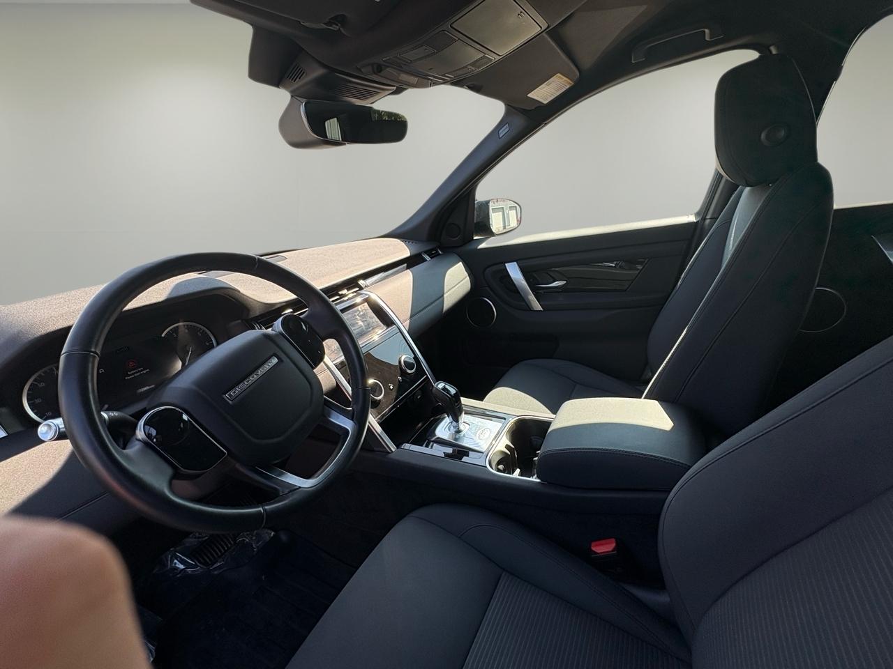 Land Rover Discovery Sport Standard 4WD 2020