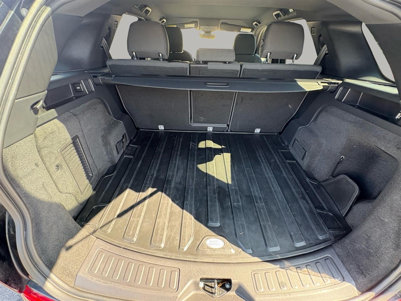 Land Rover Discovery Sport Standard 4WD 2020