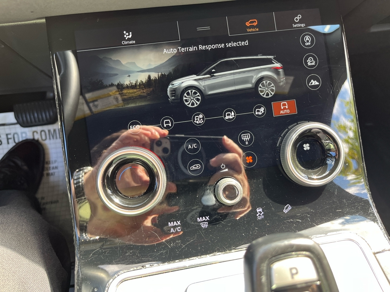2020 Land Rover Range Rover Evoque SE photo 39