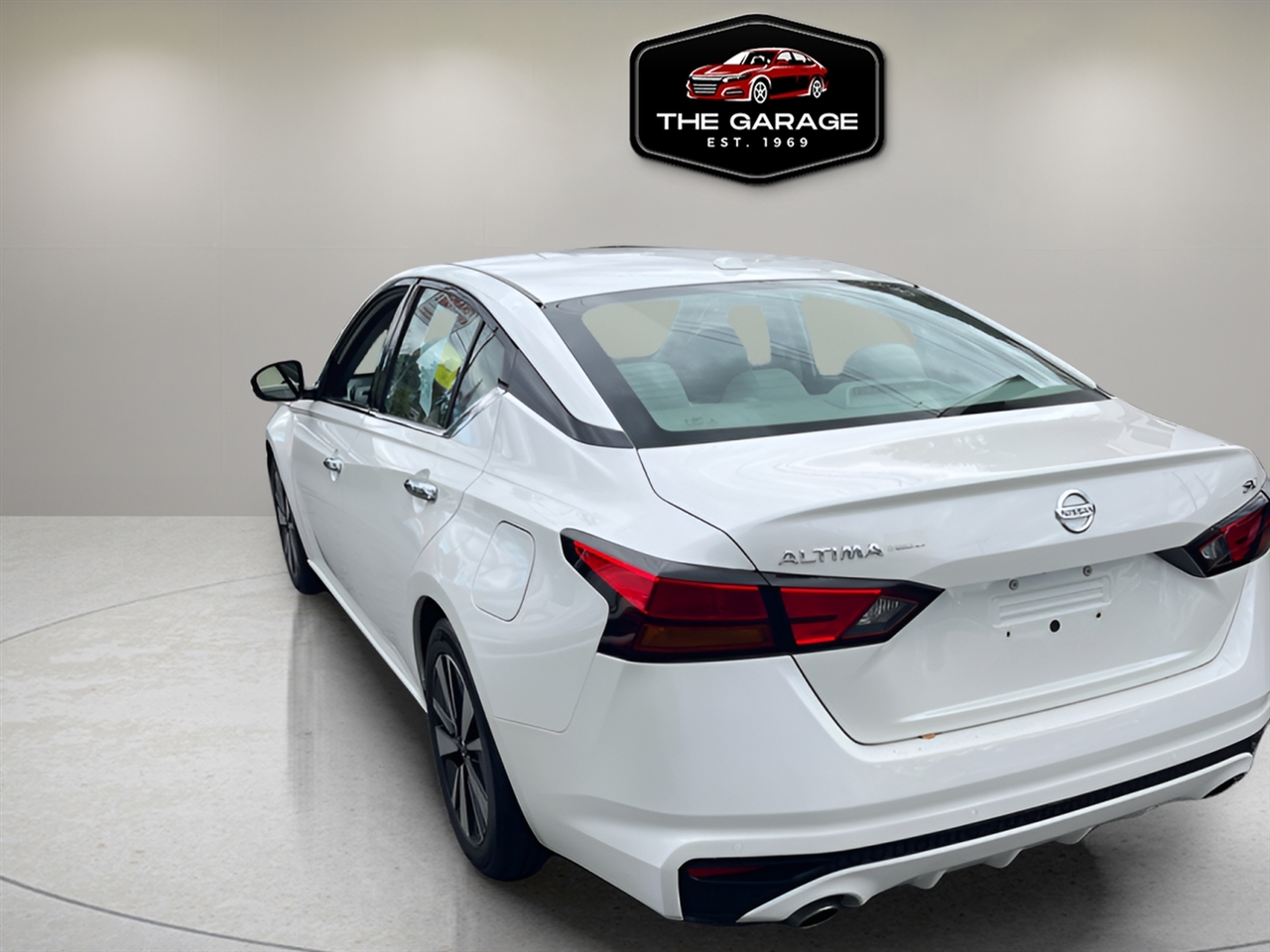 Nissan Altima 2.5 SV Sedan 2020 Nissan Altima 2.5 SV Sedan 2020