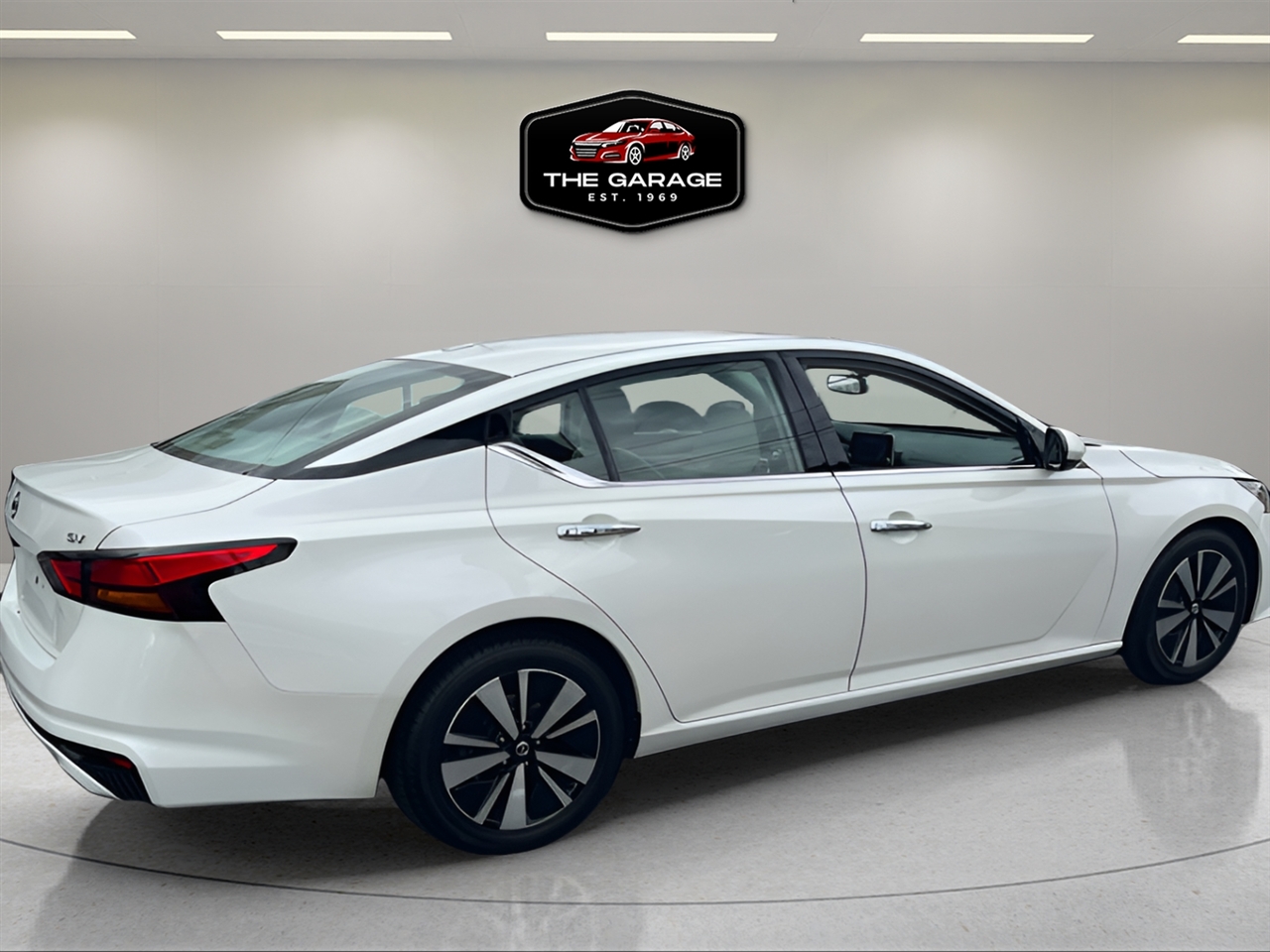 Nissan Altima 2.5 SV Sedan 2020 Nissan Altima 2.5 SV Sedan 2020