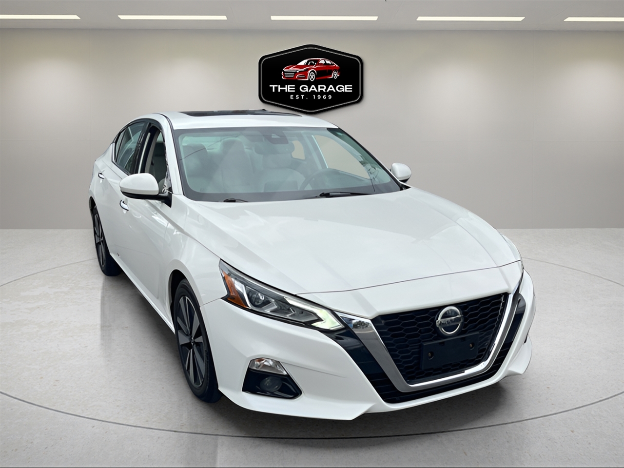Nissan Altima 2.5 SV Sedan 2020 Nissan Altima 2.5 SV Sedan 2020
