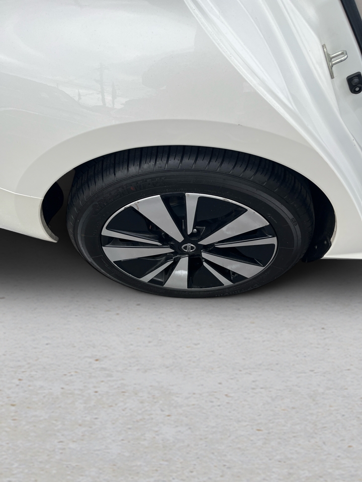 Nissan Altima 2.5 SV Sedan 2020 Nissan Altima 2.5 SV Sedan 2020