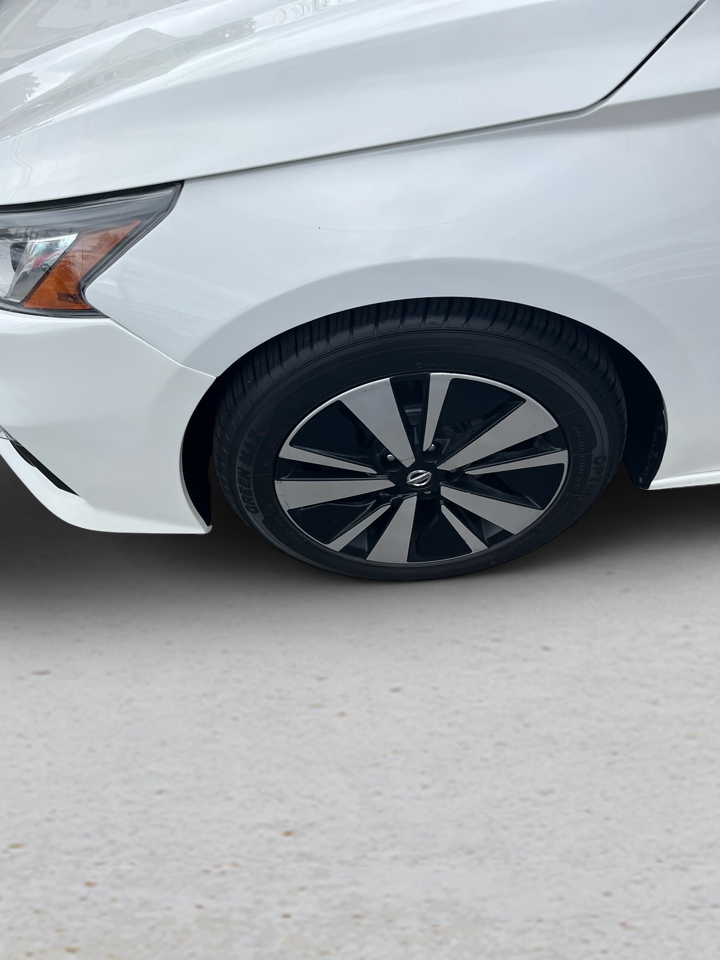 Nissan Altima 2.5 SV Sedan 2020 Nissan Altima 2.5 SV Sedan 2020