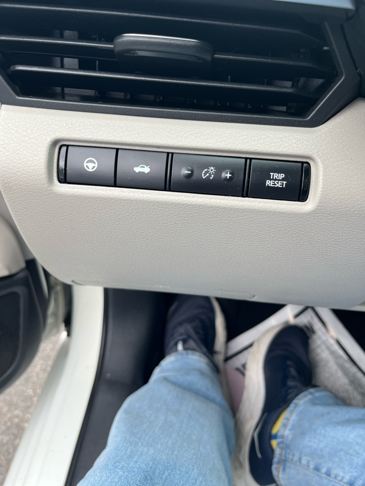 Nissan Altima 2.5 SV Sedan 2020 Nissan Altima 2.5 SV Sedan 2020