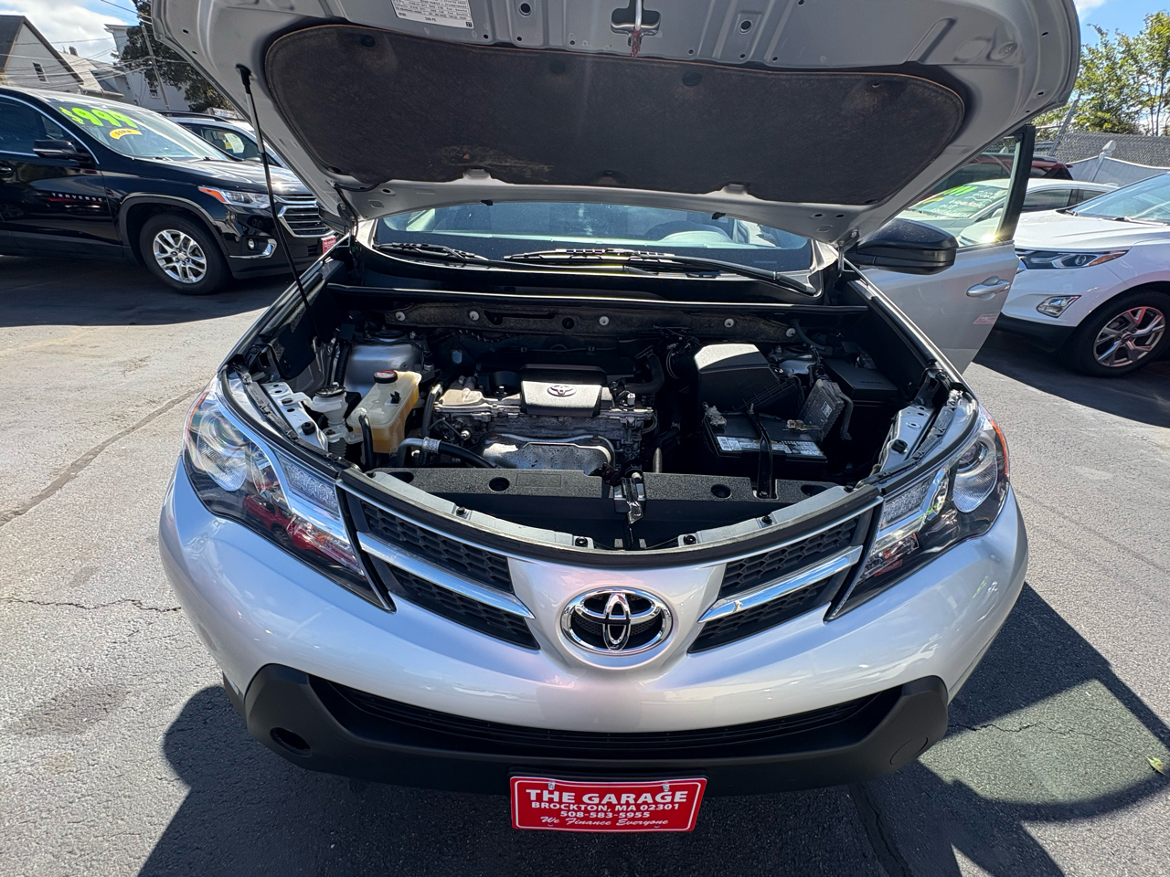 2015 Toyota RAV4 LE photo 23