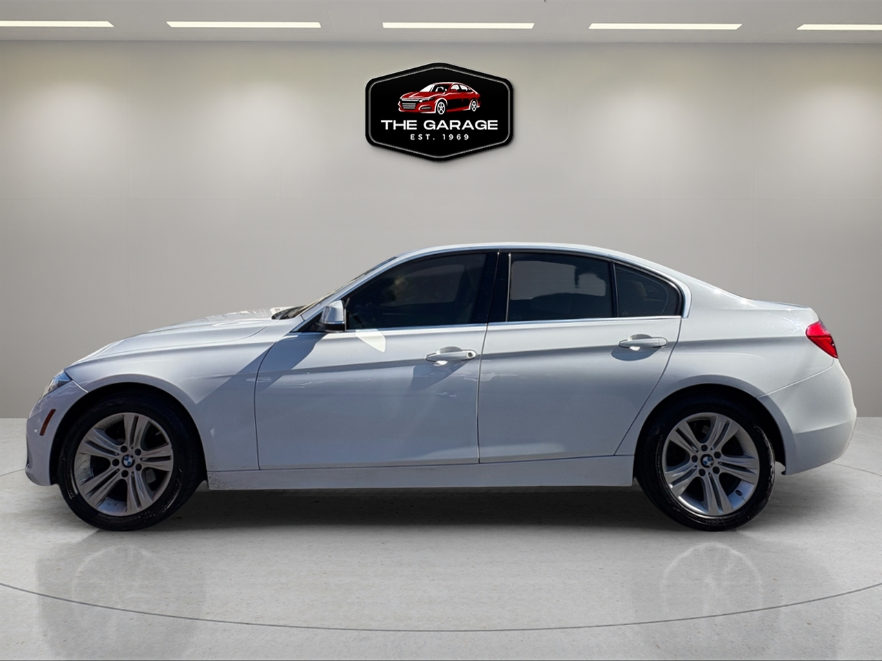 2018 Bmw 330i xDrive Sedan photo 3