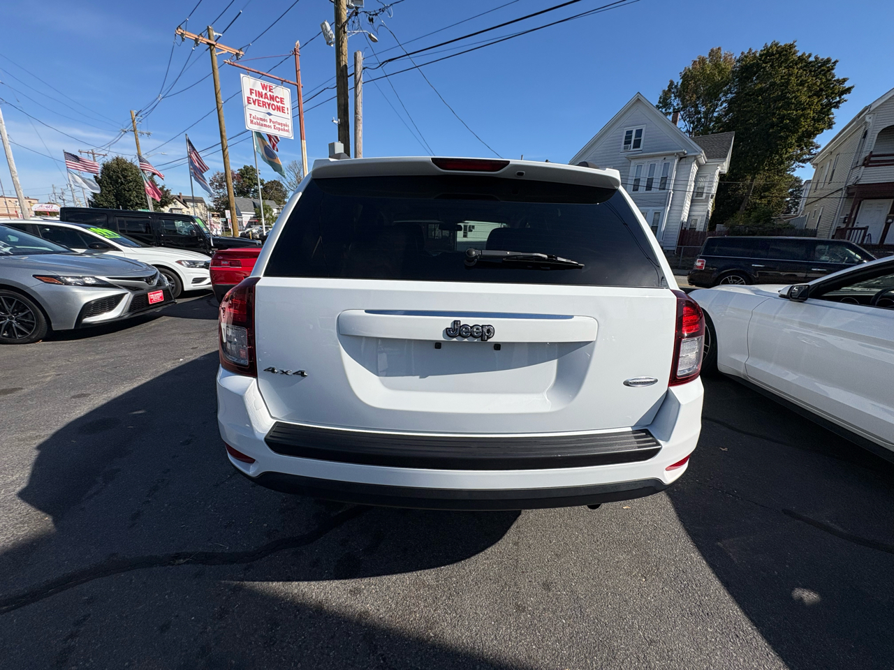 2015 Jeep Compass Latitude photo 2