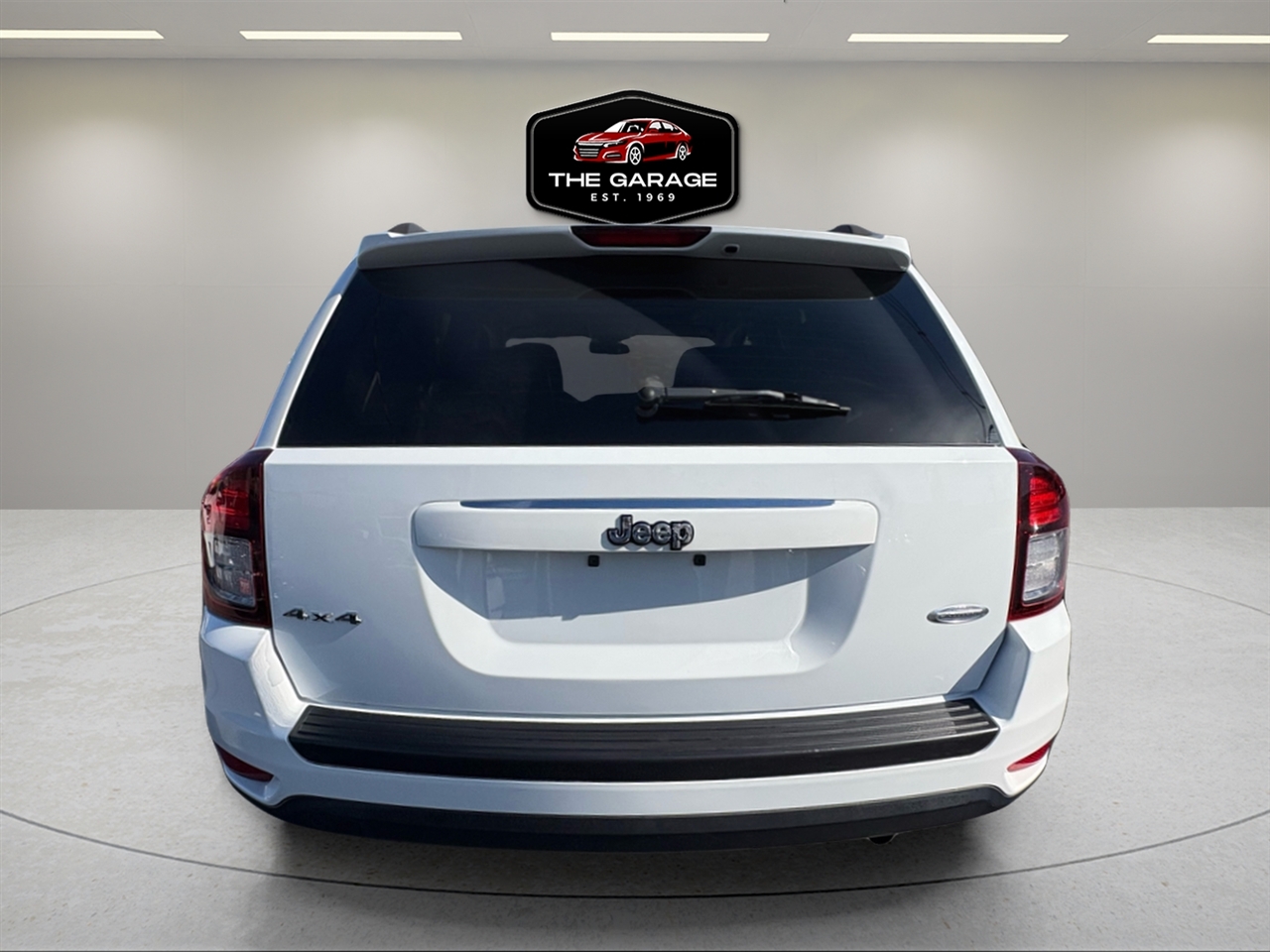 2015 Jeep Compass Latitude photo 3