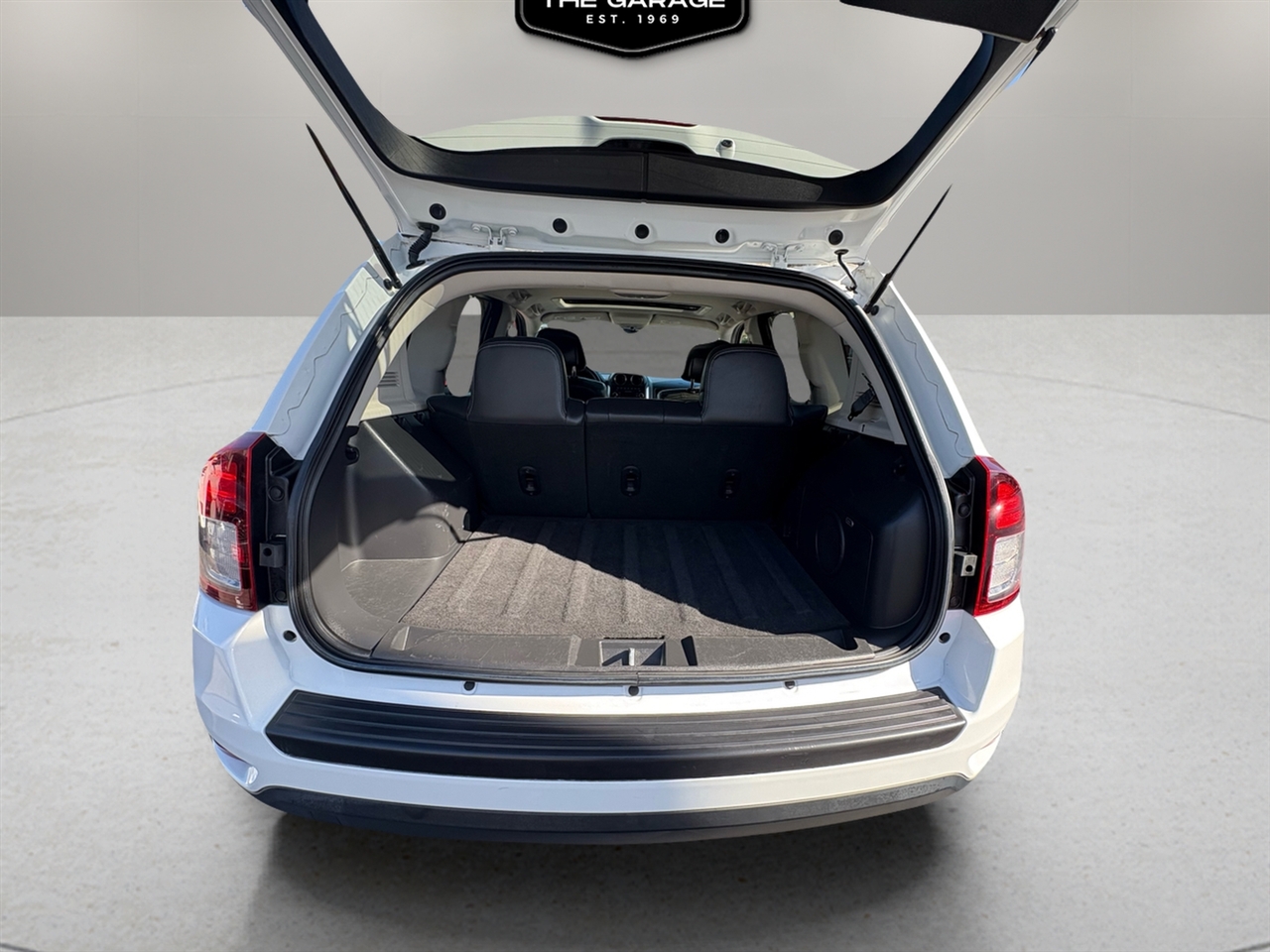 2015 Jeep Compass Latitude photo 24