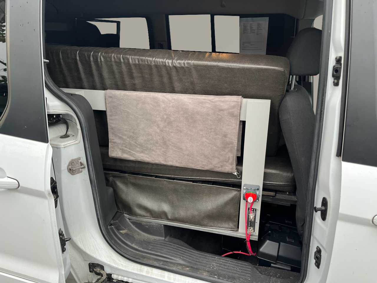 2017 Ford Transit XLT photo 20