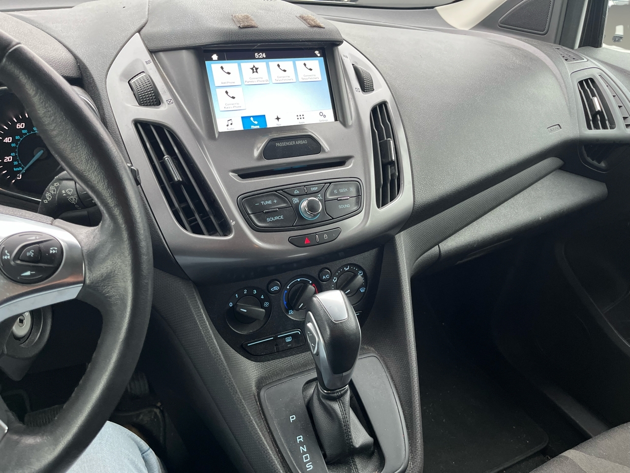 2017 Ford Transit XLT photo 25