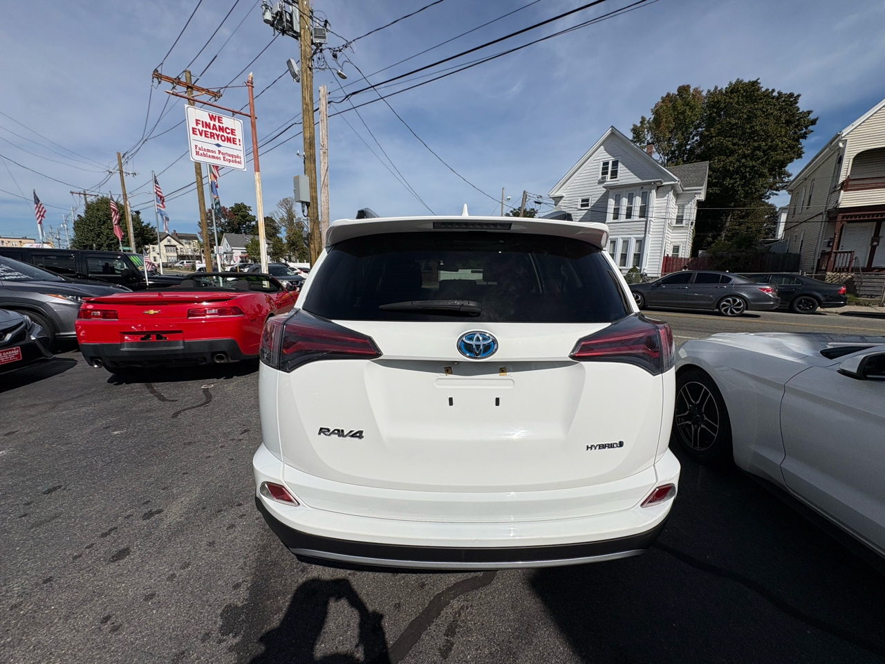 2018 Toyota RAV4 Hybrid LE photo 4
