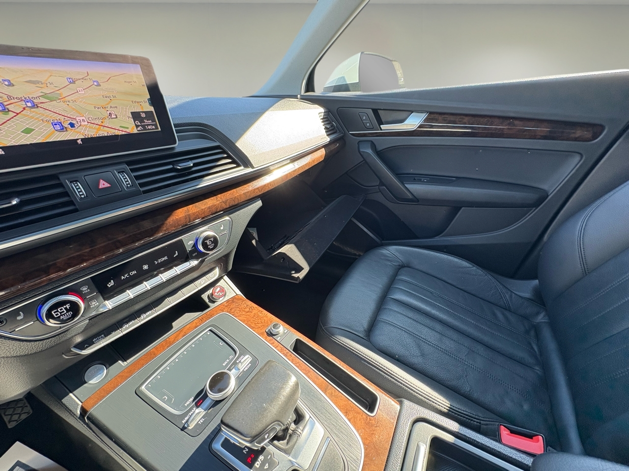 Audi Q5 2.0 TFSI Tech Premium 2018 Audi Q5 2.0 TFSI Tech Premium 2018