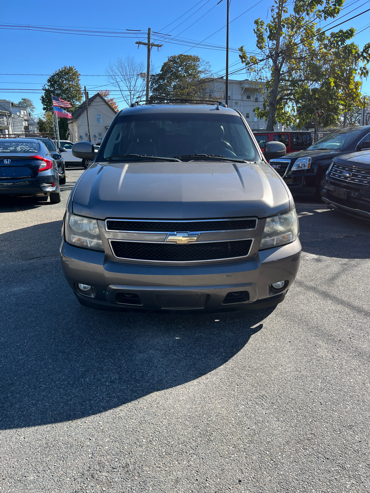 Chevrolet Tahoe 4WD 4dr 1500 LT 2011 Chevrolet Tahoe 4WD 4dr 1500 LT 2011