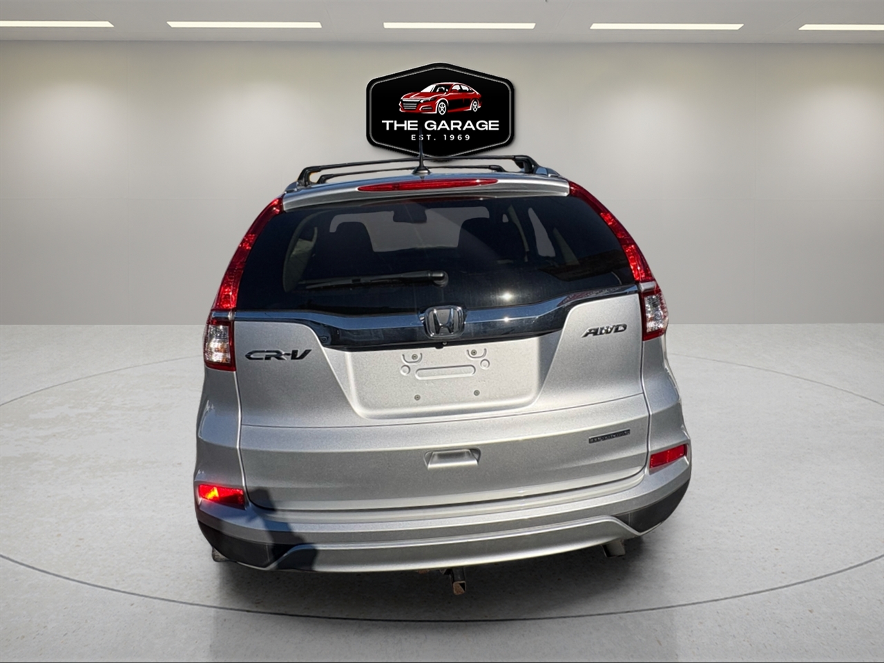 2015 Honda CR-V Touring photo 3