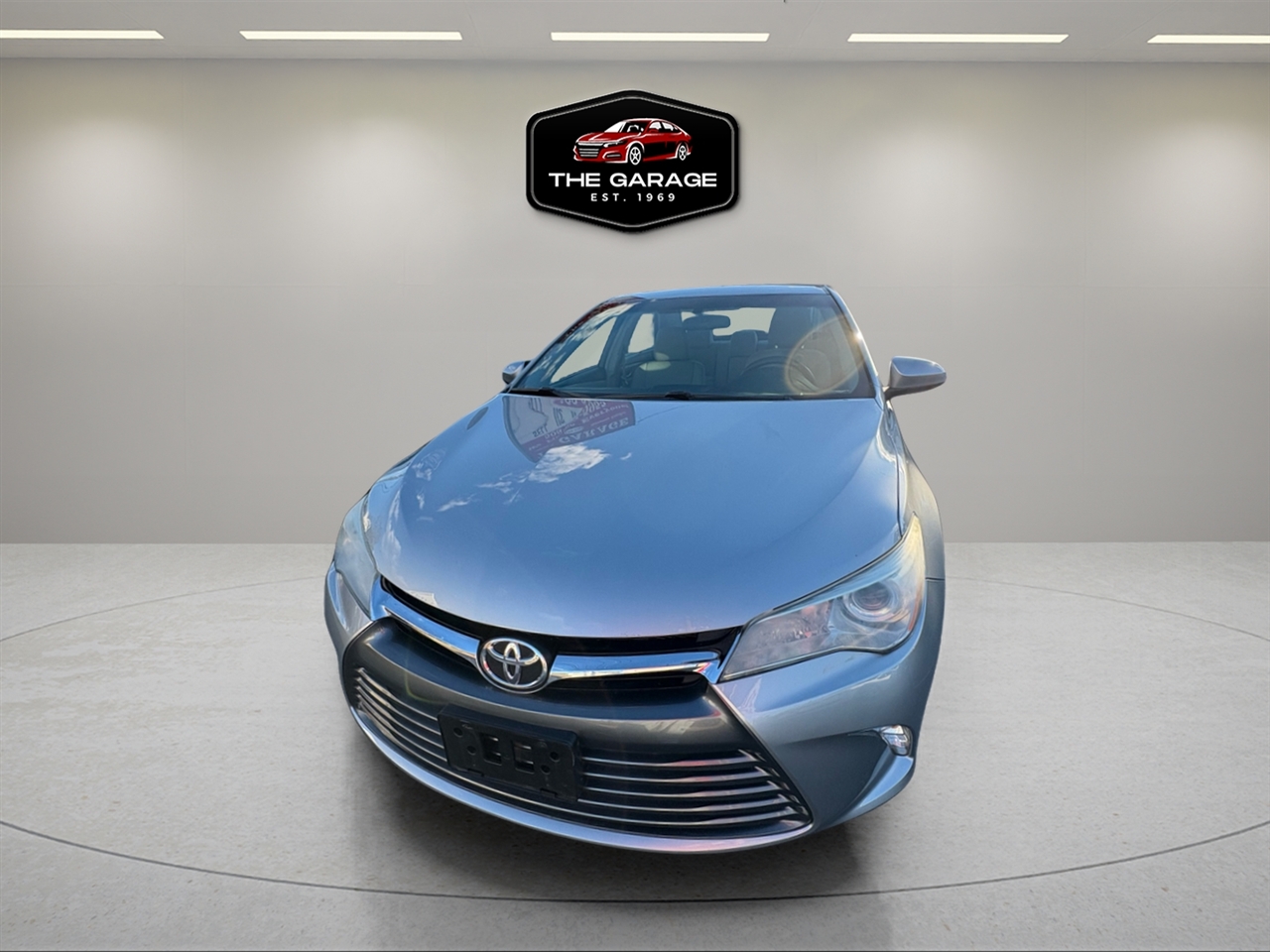 Toyota Camry 4dr Sdn I4 Auto LE (Natl) 2015