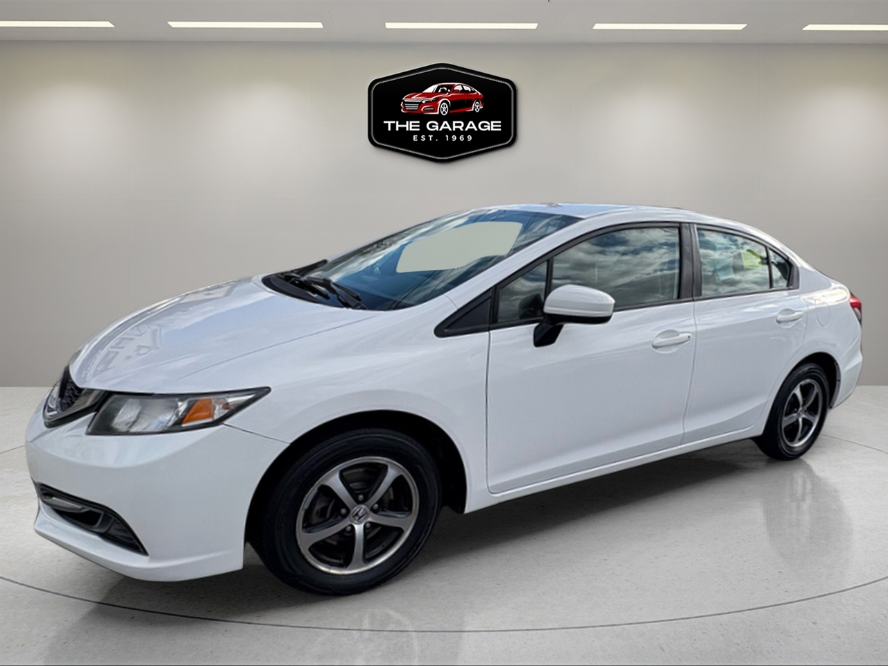 2015 Honda Civic SE photo 2