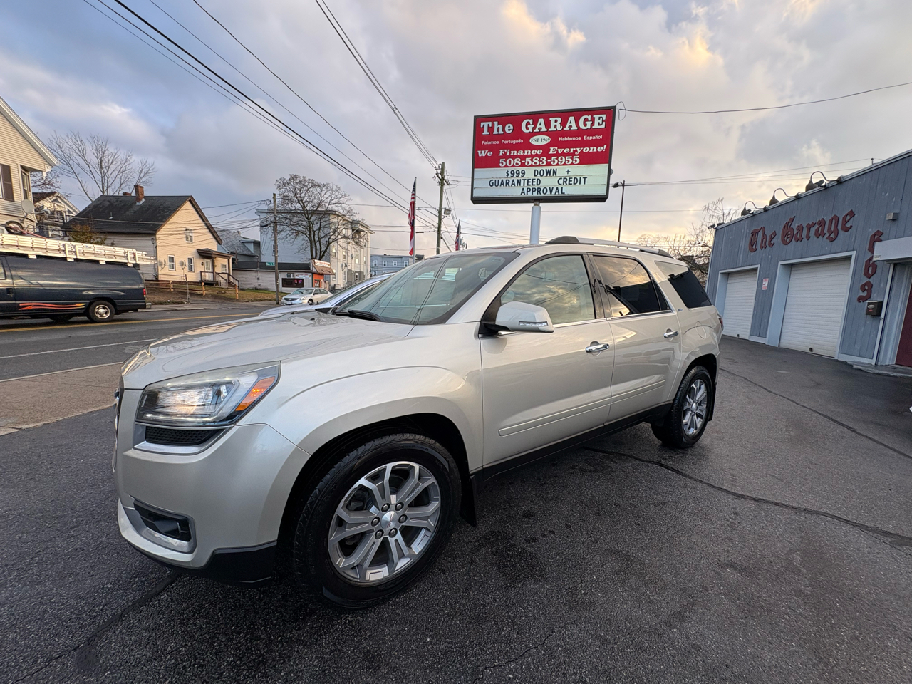 2016 Gmc Acadia SLT photo 3