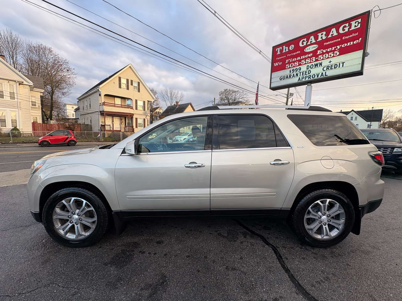 2016 Gmc Acadia SLT photo 4