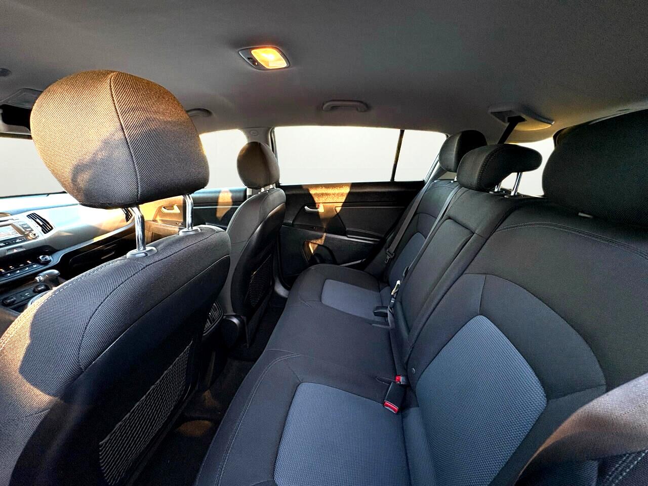 Kia Sportage AWD 4dr LX 2016