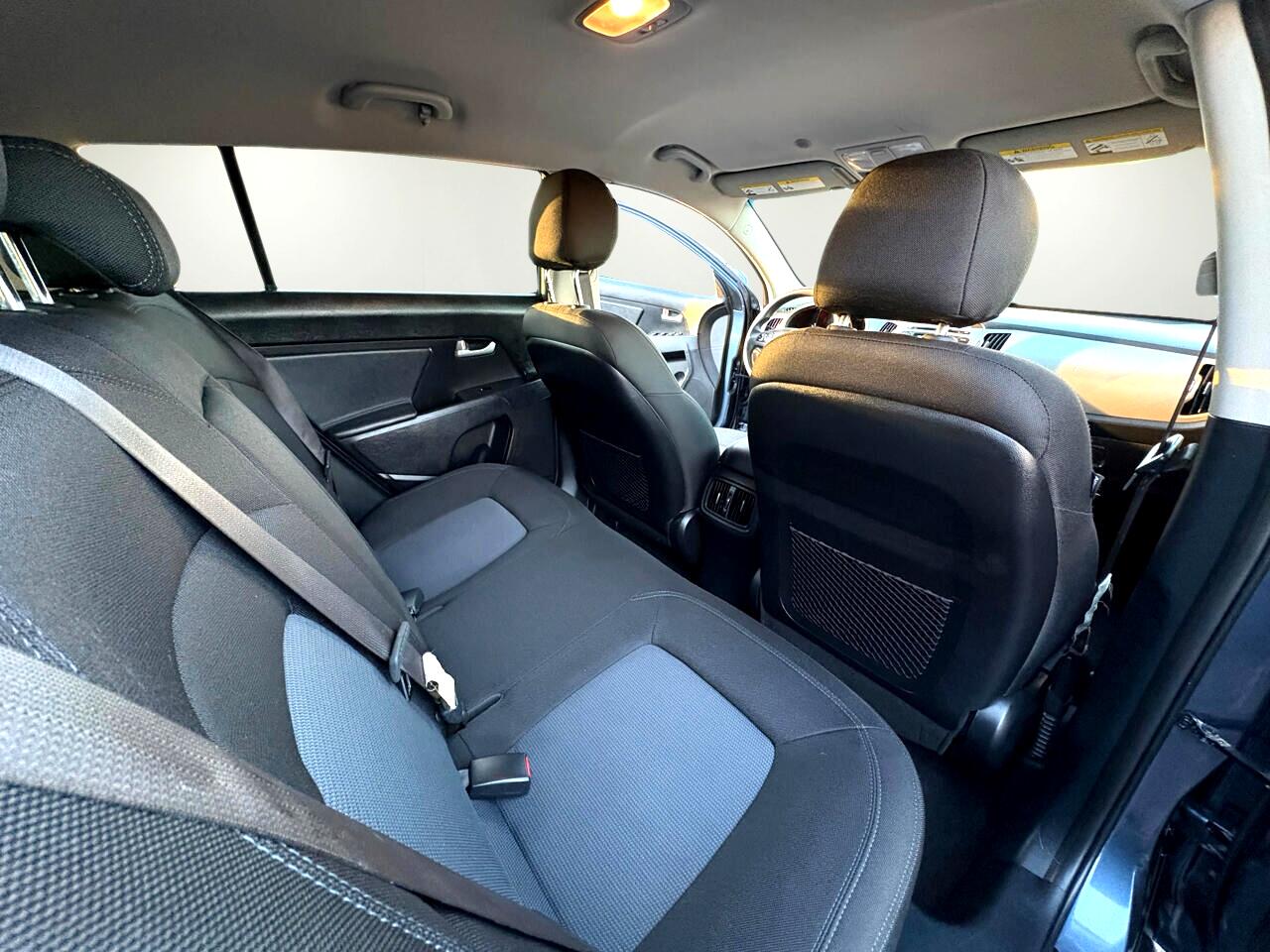 Kia Sportage AWD 4dr LX 2016