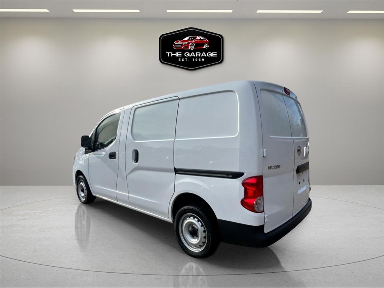 Nissan NV200 Compact Cargo I4 S 2020
