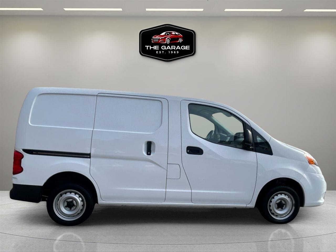 Nissan NV200 Compact Cargo I4 S 2020