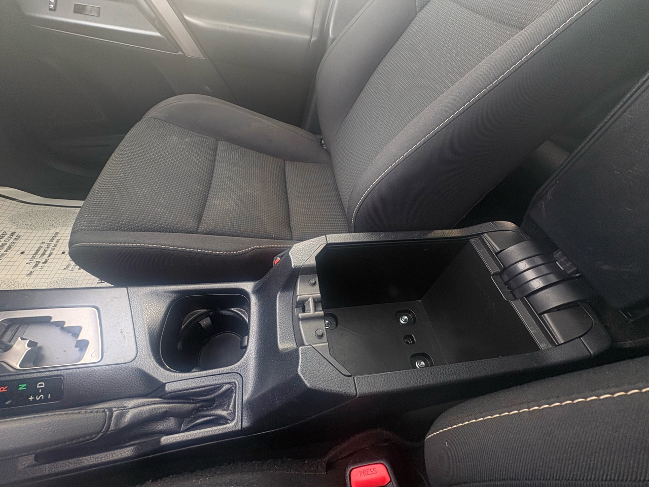 Toyota RAV4 Adventure AWD (Natl) 2018