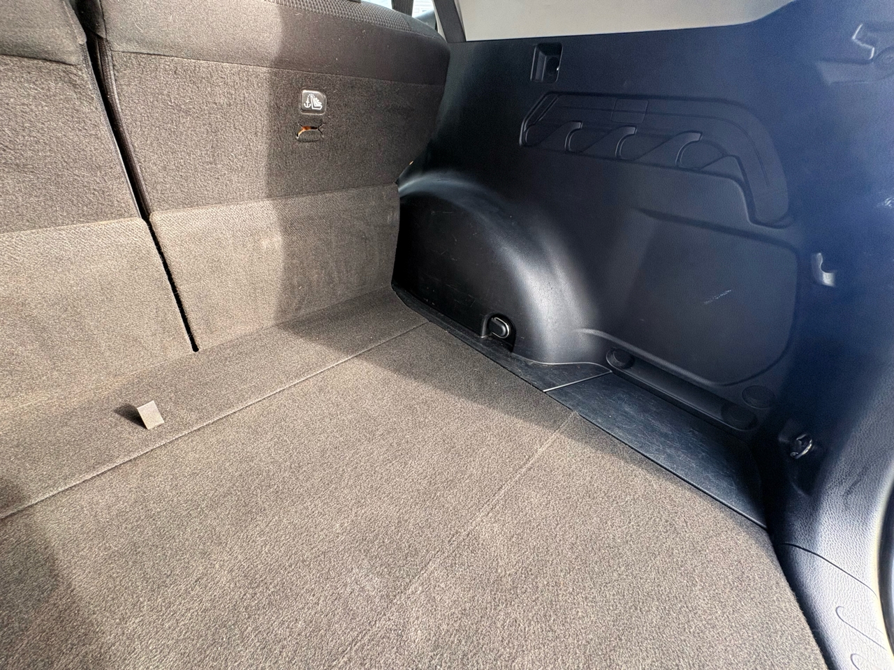 Toyota RAV4 Adventure AWD (Natl) 2018