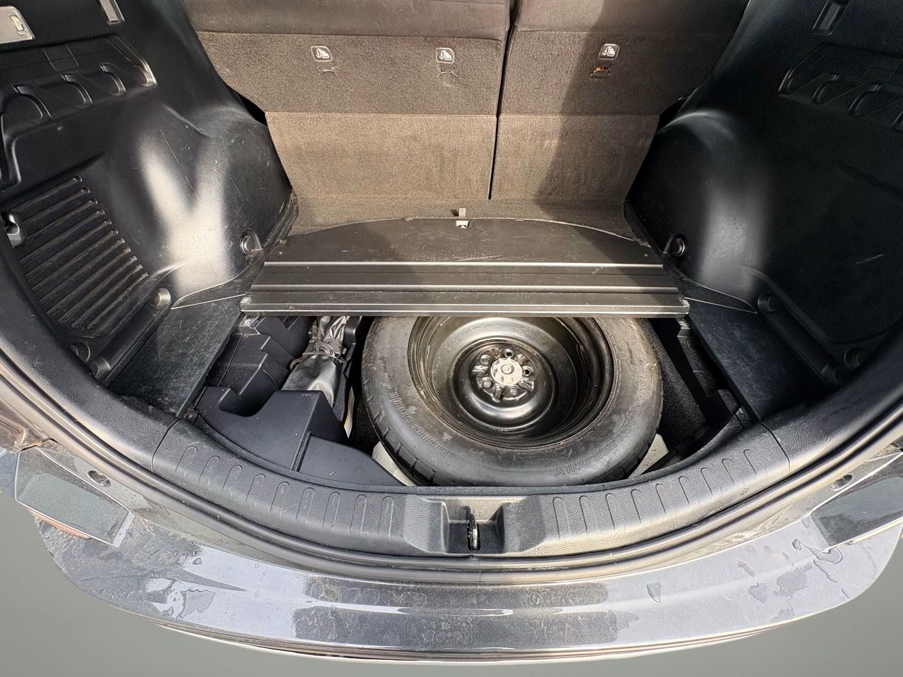 Toyota RAV4 Adventure AWD (Natl) 2018