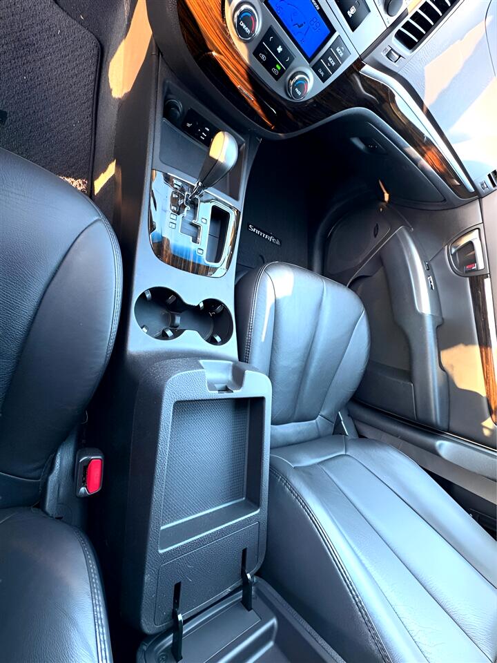 Hyundai Santa Fe AWD 4dr V6 Auto Limited 2011