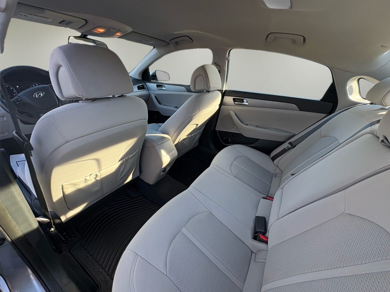 Hyundai Sonata 4dr Sdn 2.4L SE PZEV 2016