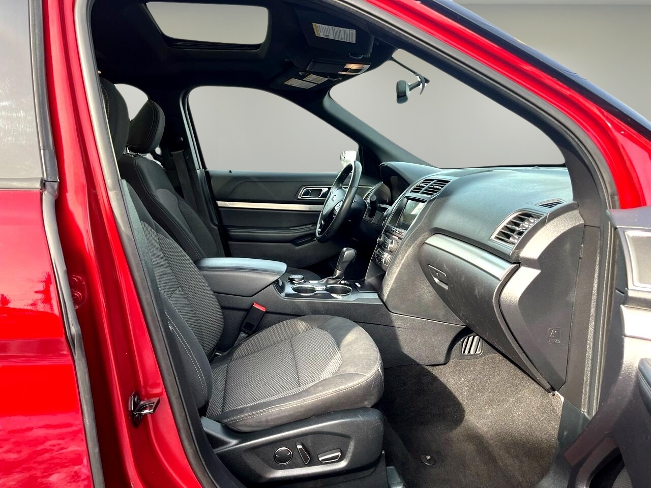 Ford Explorer XLT 4WD 2018