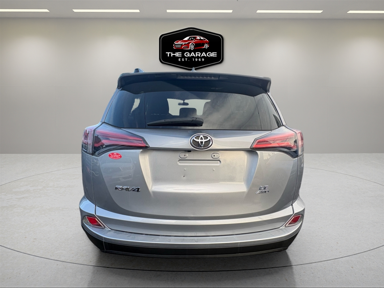 Toyota RAV4 AWD 4dr LE (Natl) 2016