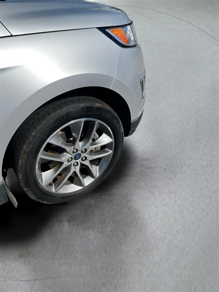 Ford Edge 4dr Titanium AWD 2016