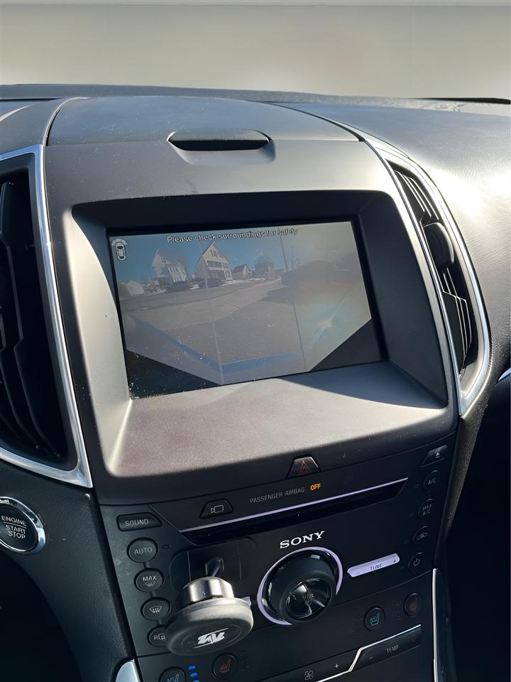 Ford Edge 4dr Titanium AWD 2016