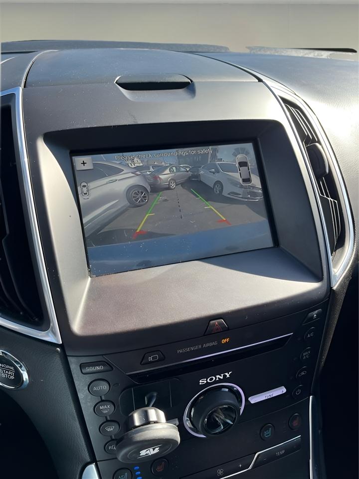 Ford Edge 4dr Titanium AWD 2016