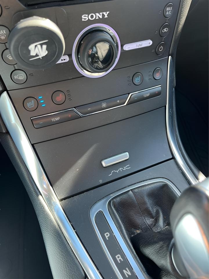 Ford Edge 4dr Titanium AWD 2016