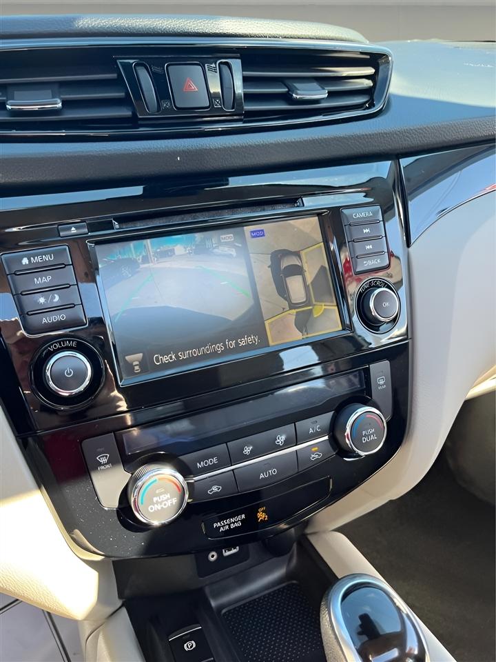 Nissan Rogue Sport AWD SL 2022