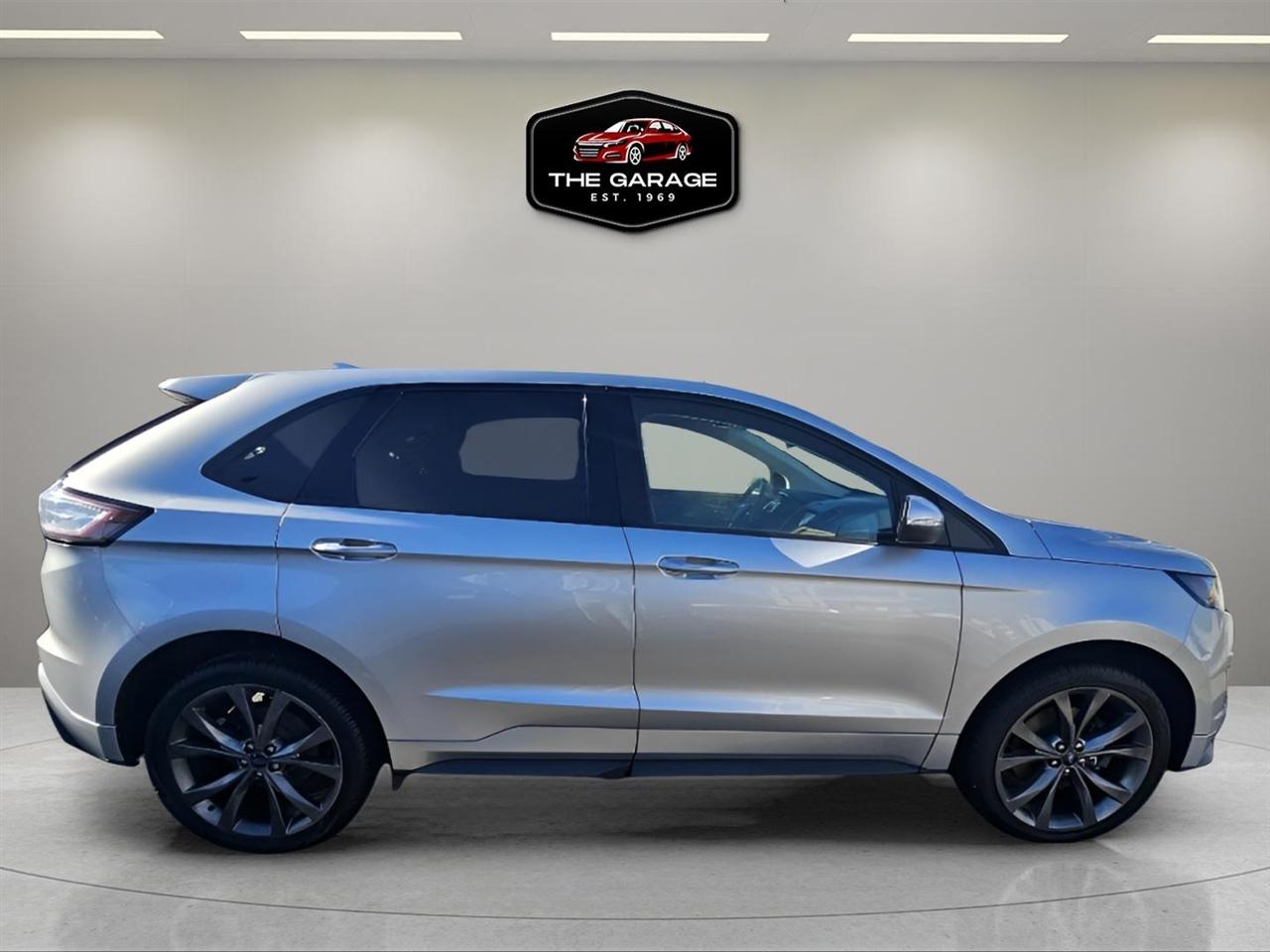 Ford Edge 4dr Sport AWD 2016