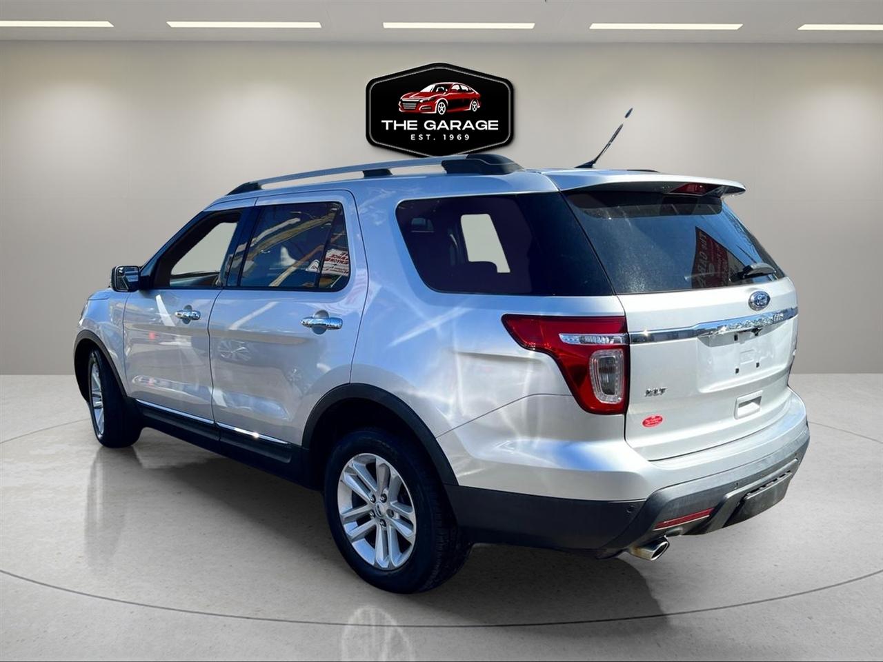 Ford Explorer 4WD 4dr XLT 2013