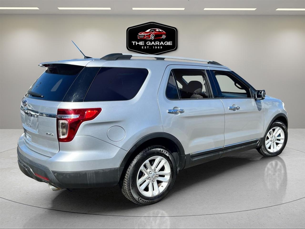 Ford Explorer 4WD 4dr XLT 2013