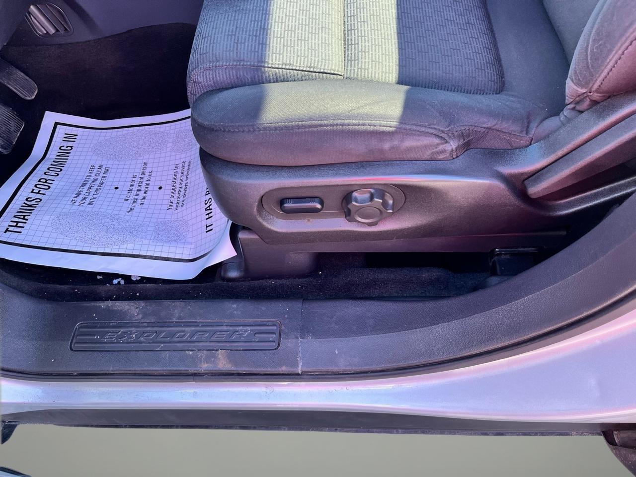 Ford Explorer 4WD 4dr XLT 2013