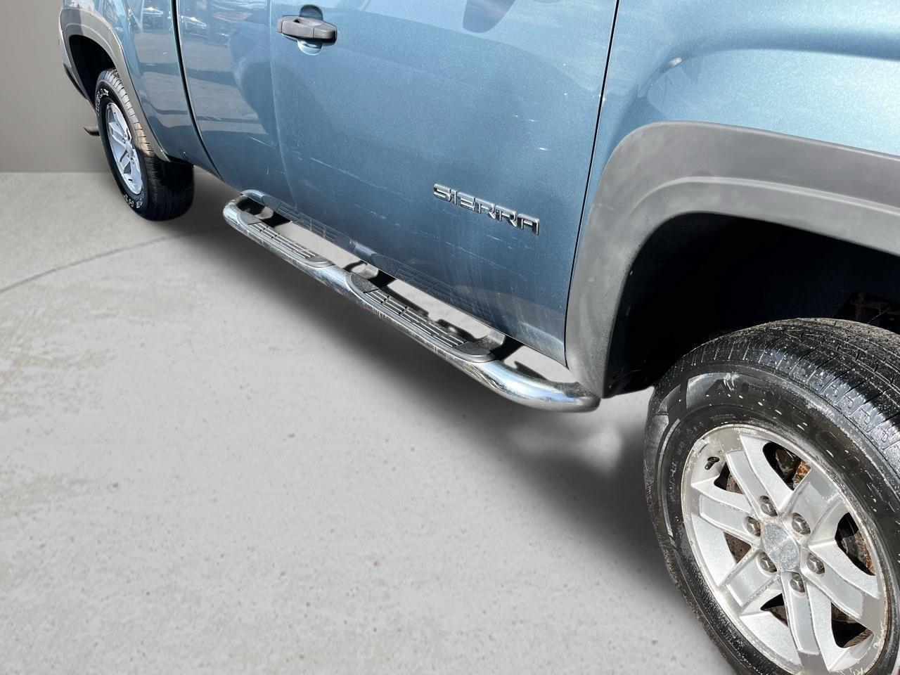 GMC Sierra 1500 4WD Ext Cab 143.5" SLE 2011