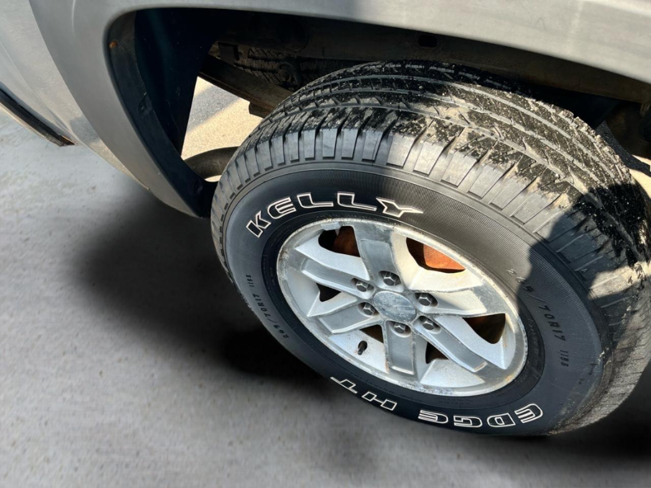 GMC Sierra 1500 4WD Ext Cab 143.5" SLE 2011